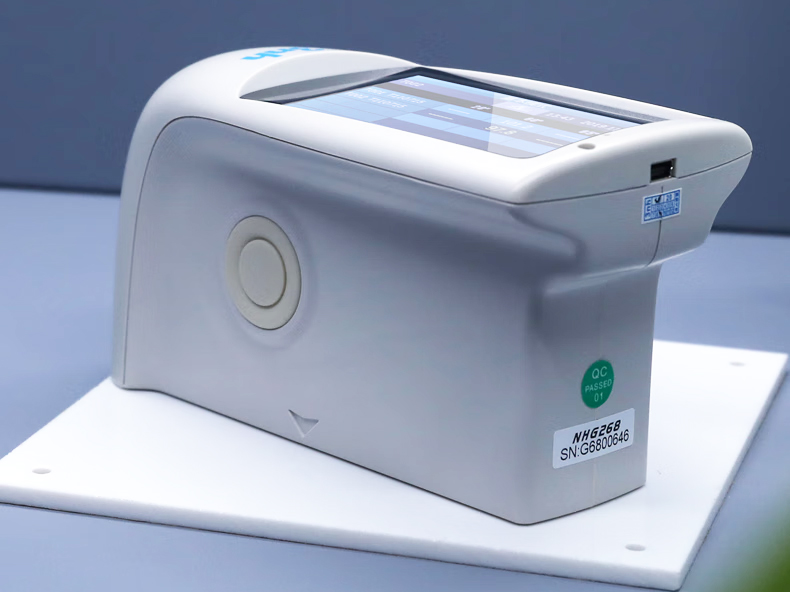 precision_gloss_meter_3nh1.jpg